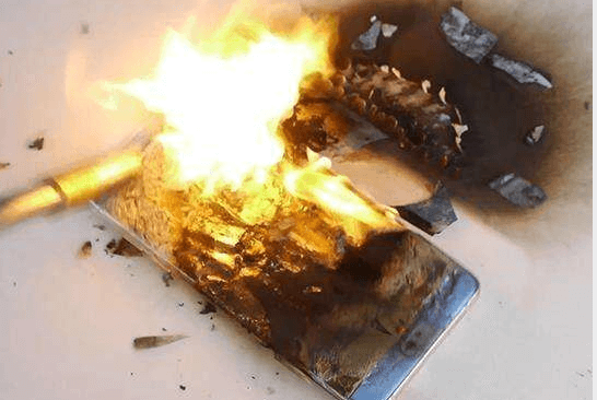 why-does-the-lithium-ion-battery-explode